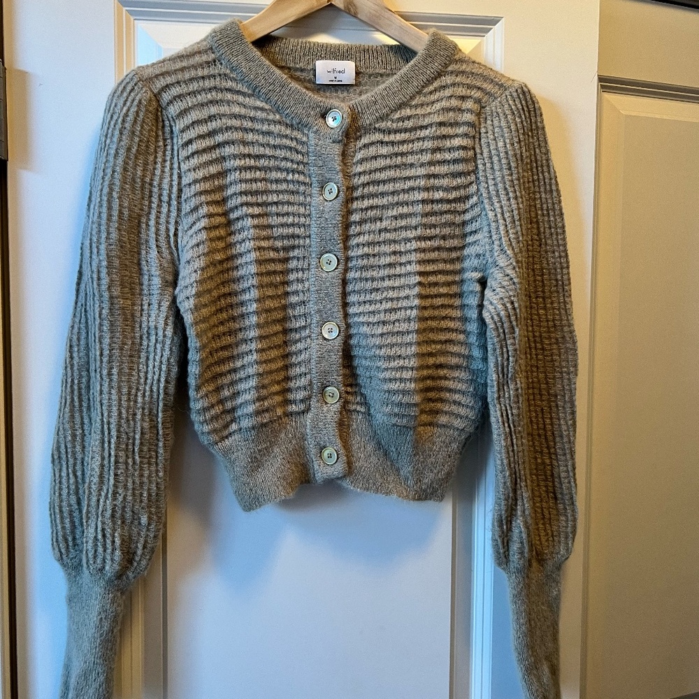 Wilfred. Size M. "Alessia" Dry Basil Green, button up, crop-style cardigan.